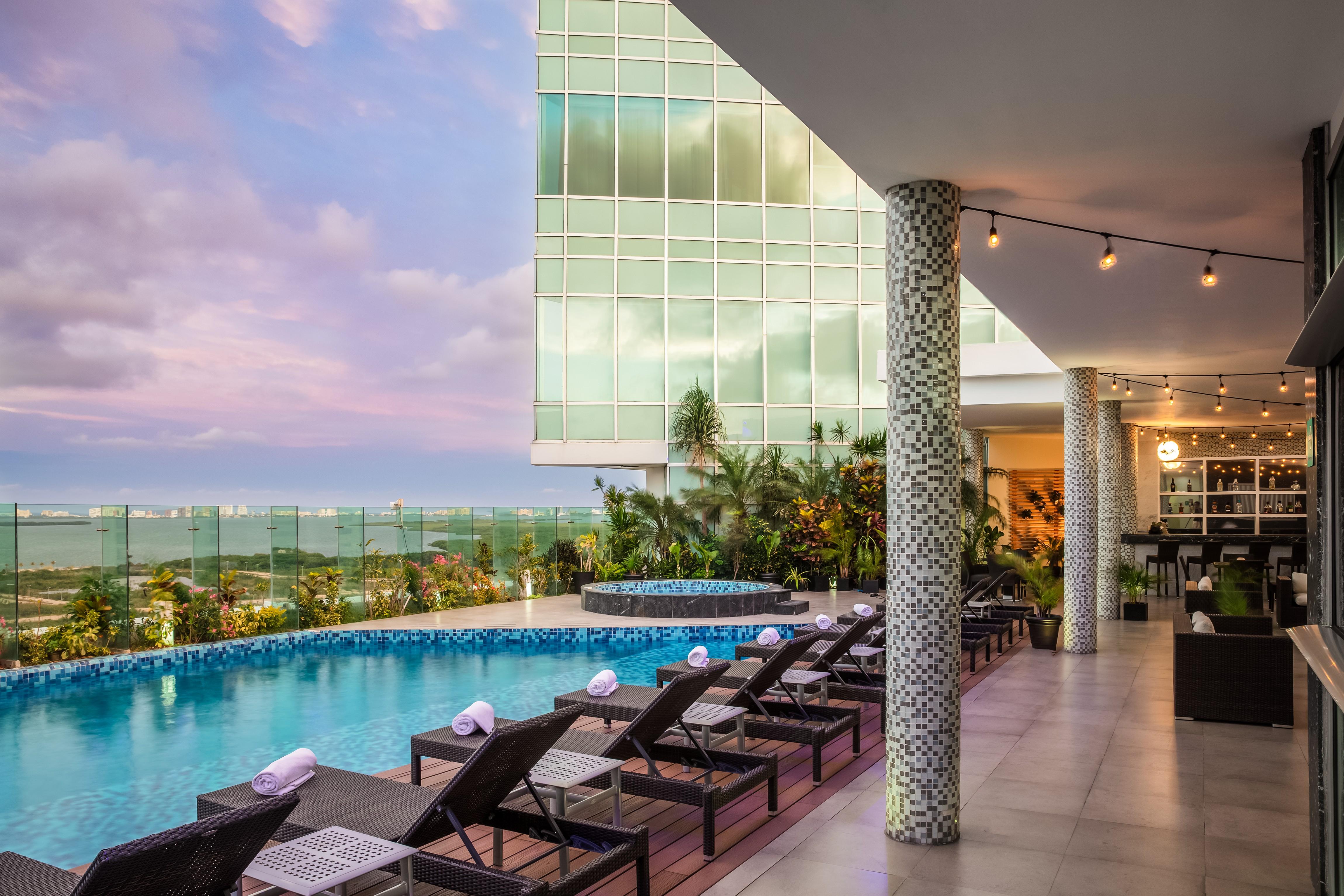 Fiesta Inn Cancun Las Americas Eksteriør bilde