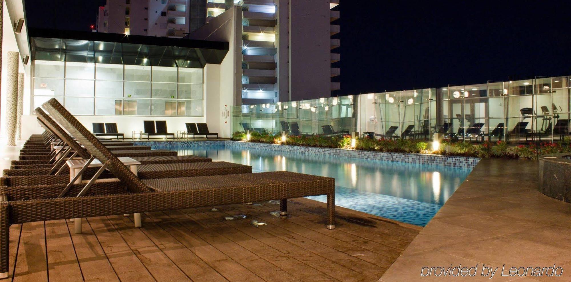 Fiesta Inn Cancun Las Americas Eksteriør bilde